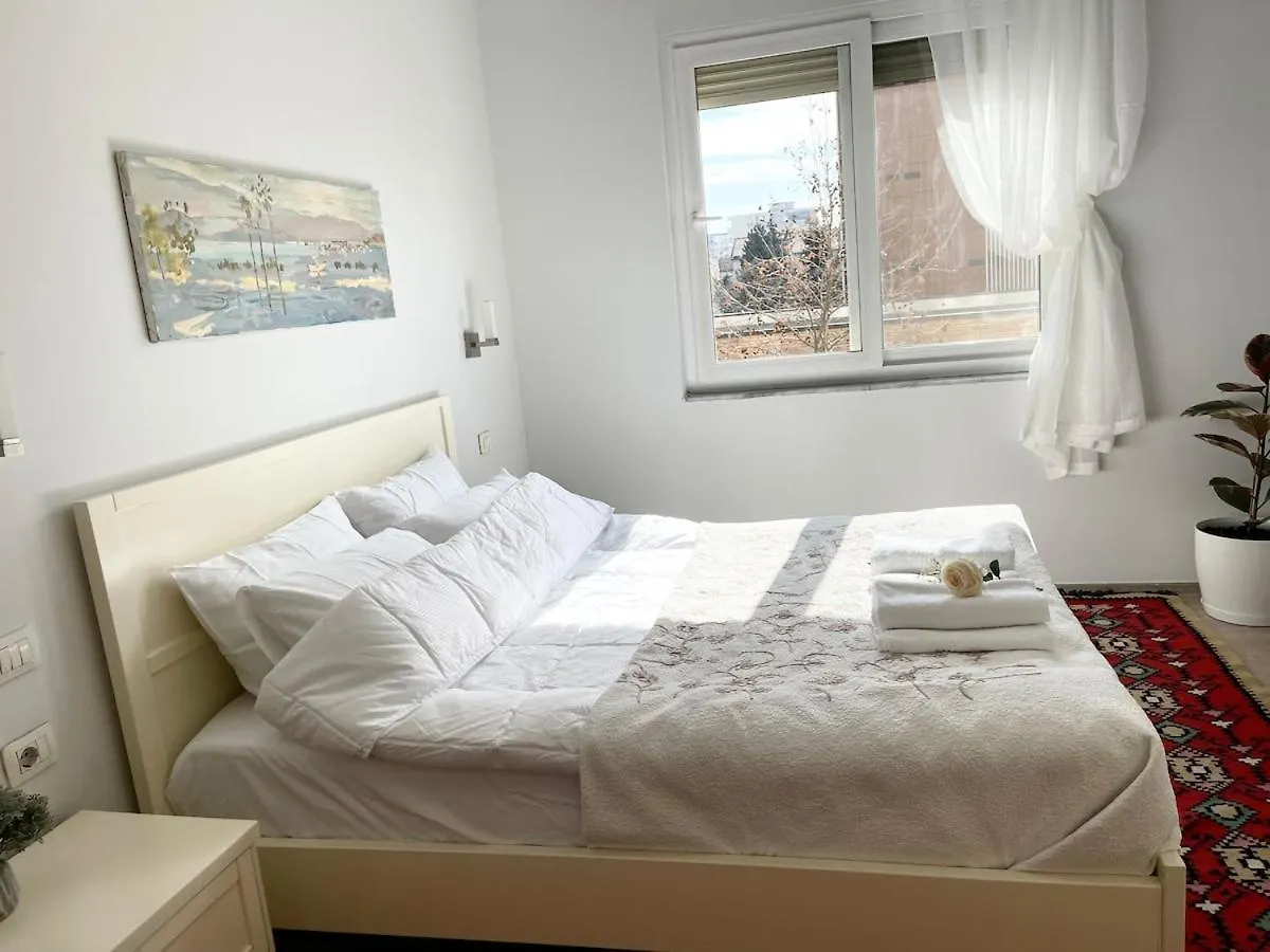 Capital Apartment تيرانا ألبانيا