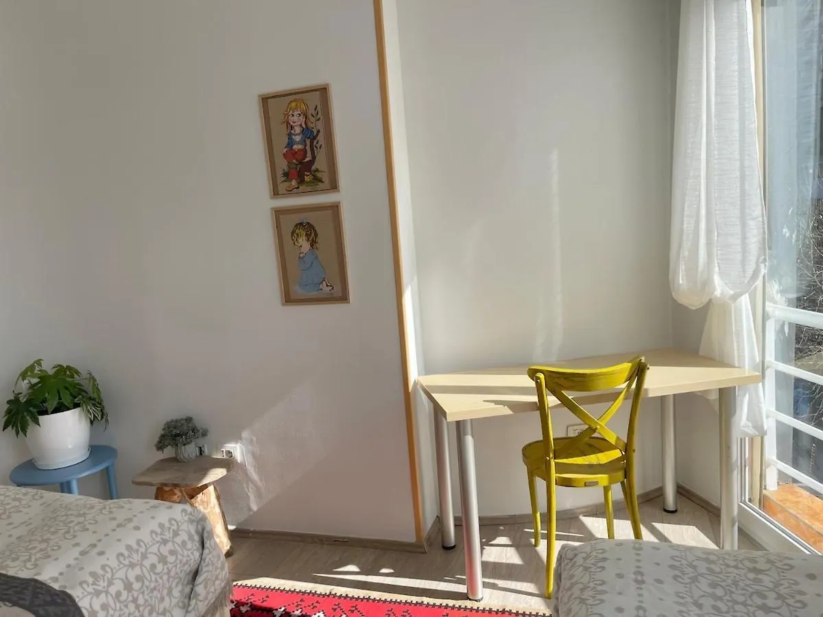 Capital Apartment تيرانا 0*,