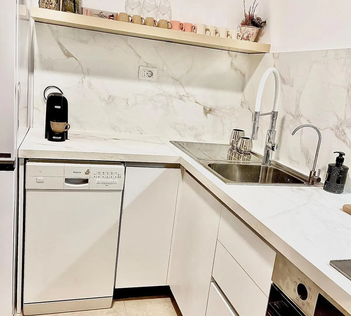 Capital Apartment تيرانا ألبانيا